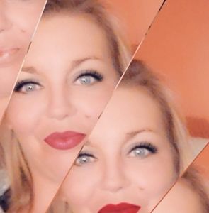 Meet your Posher, Deanne